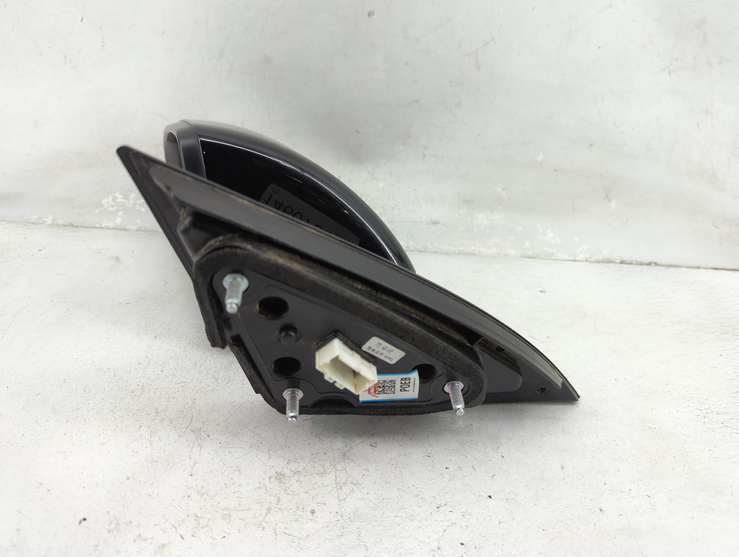 2019-2020 Hyundai Elantra Driver Side View Mirror - Left Door Mirror OEM Used - Oemusedautoparts1.com