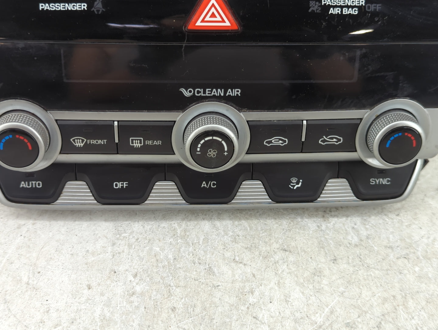 2019-2020 Hyundai Elantra Climate Control Module Temperature AC/Heater Replacement P/N:97250-F3DA0 Fits Fits 2019 2020 OEM U