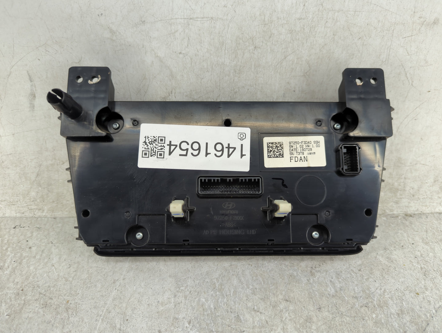 2019-2020 Hyundai Elantra Climate Control Module Temperature AC/Heater Replacement P/N:97250-F3DA0 Fits Fits 2019 2020 OEM U
