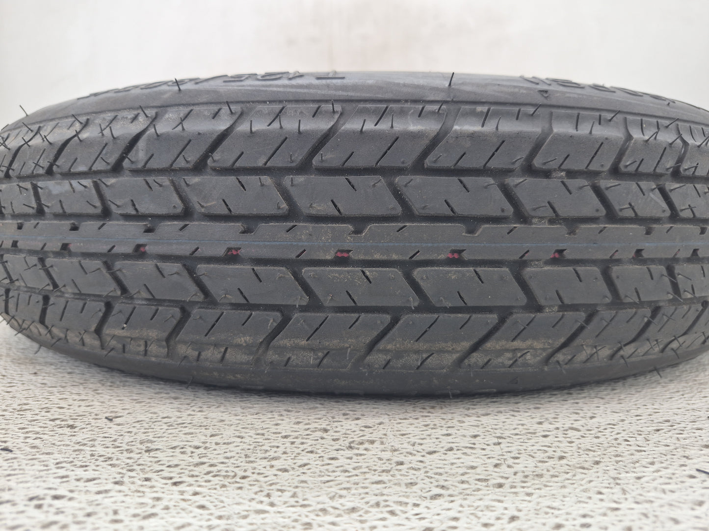 2007-2022 Hyundai Elantra Spare Donut Tire Wheel Rim Oem 1461760 - Oemusedautoparts1.com