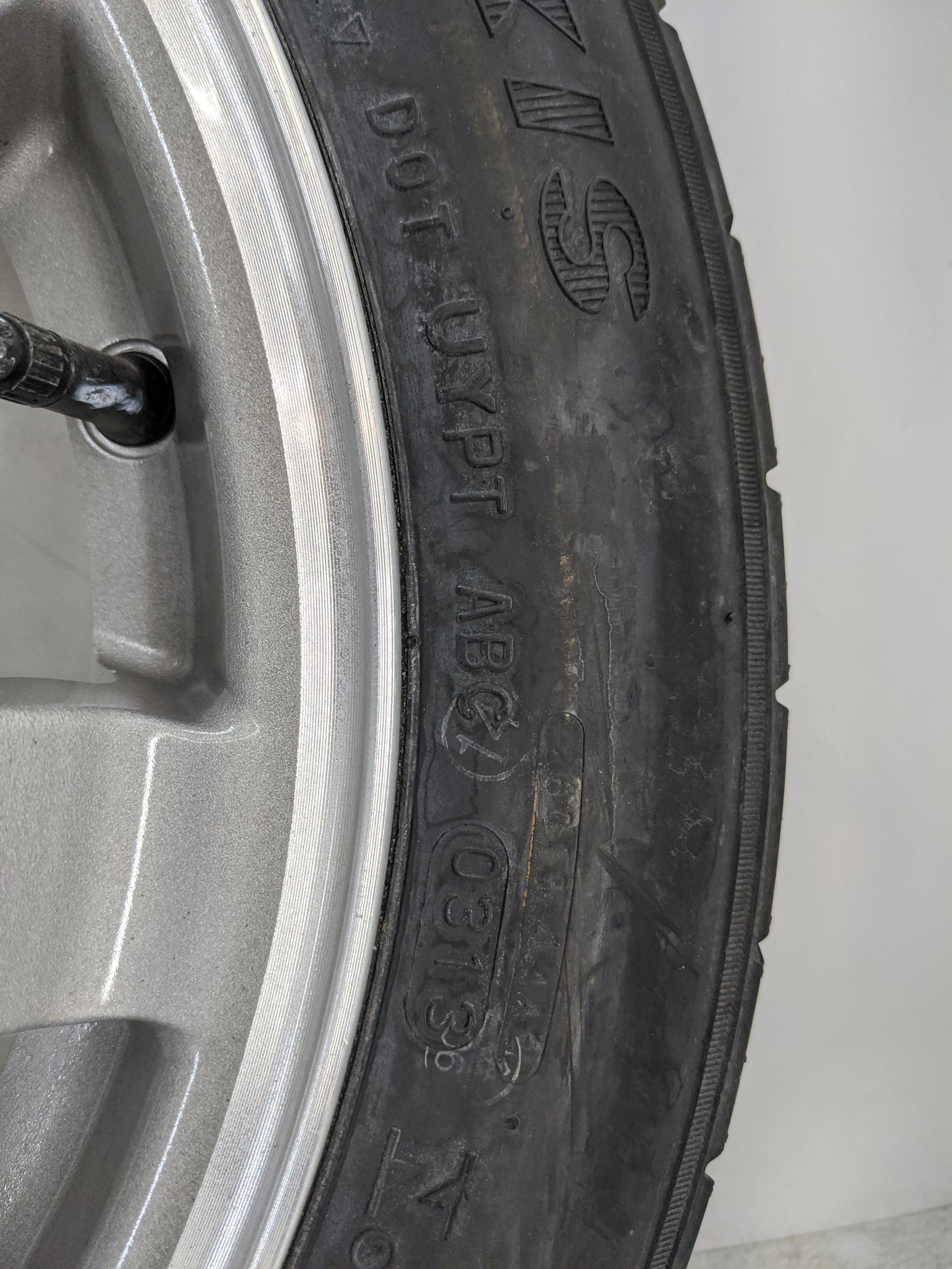 2011-2022 Hyundai Elantra Spare Donut Tire Wheel Rim Oem 1462473 - Oemusedautoparts1.com