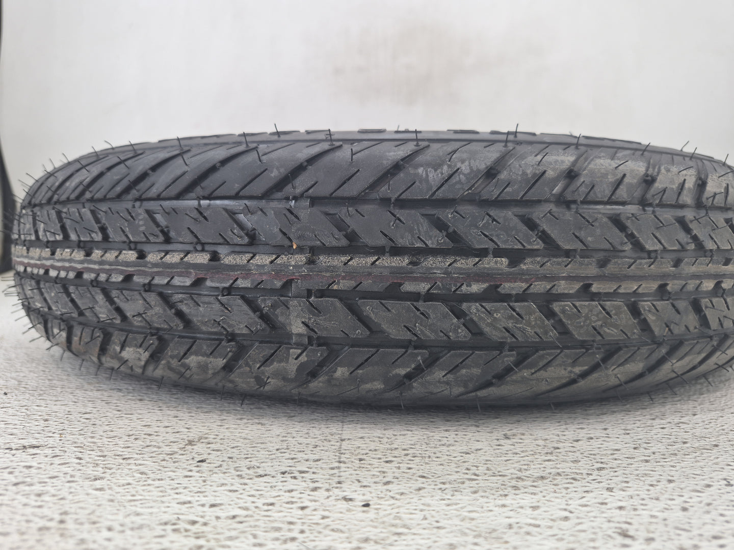 2011-2022 Hyundai Elantra Spare Donut Tire Wheel Rim Oem 1462475 - Oemusedautoparts1.com