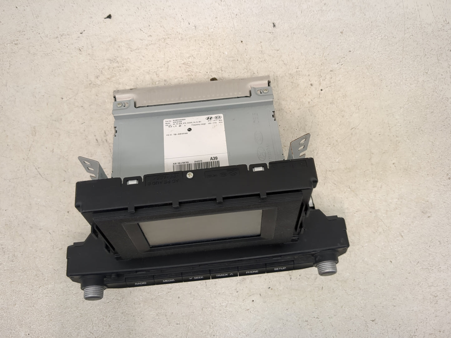 2019-2020 Hyundai Elantra Radio AM FM Cd Player Receiver Replacement P/N:96180F2UA0SSH AC810F2AN Fits Fits 2019 2020 OEM Use