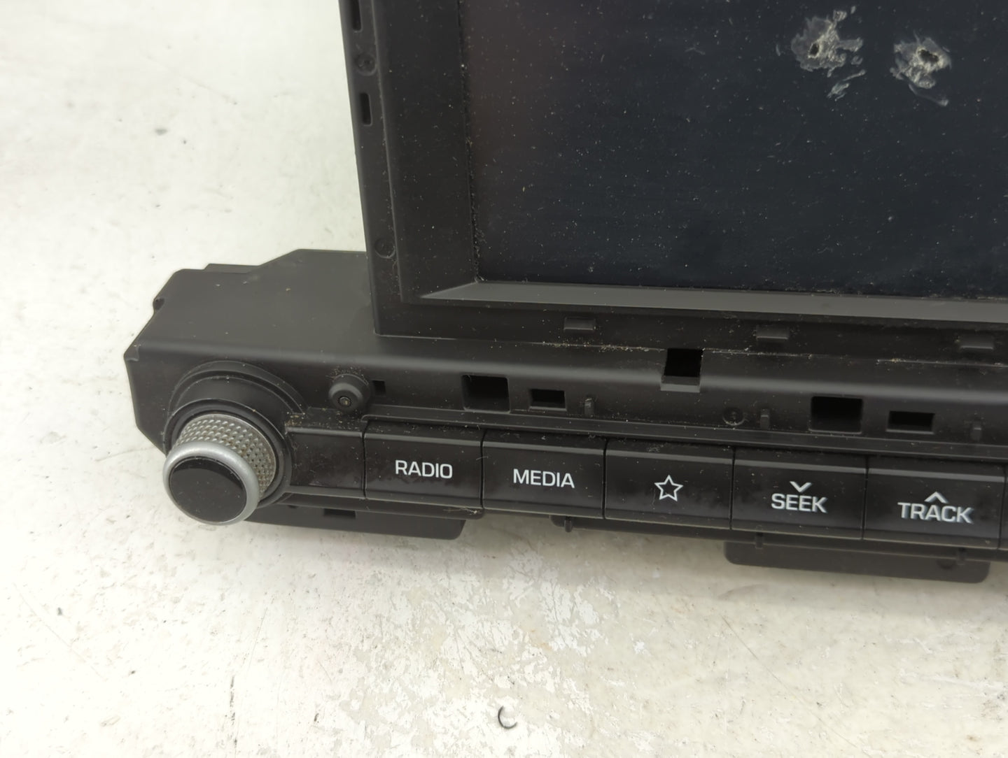 2019-2020 Hyundai Elantra Radio AM FM Cd Player Receiver Replacement P/N:96160-F2UA0SSH ADB10F2AN Fits Fits 2019 2020 OEM Us
