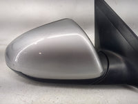 2019-2020 Hyundai Elantra Passenger Side View Mirror - Right Door Mirror OEM Used - Oemusedautoparts1.com