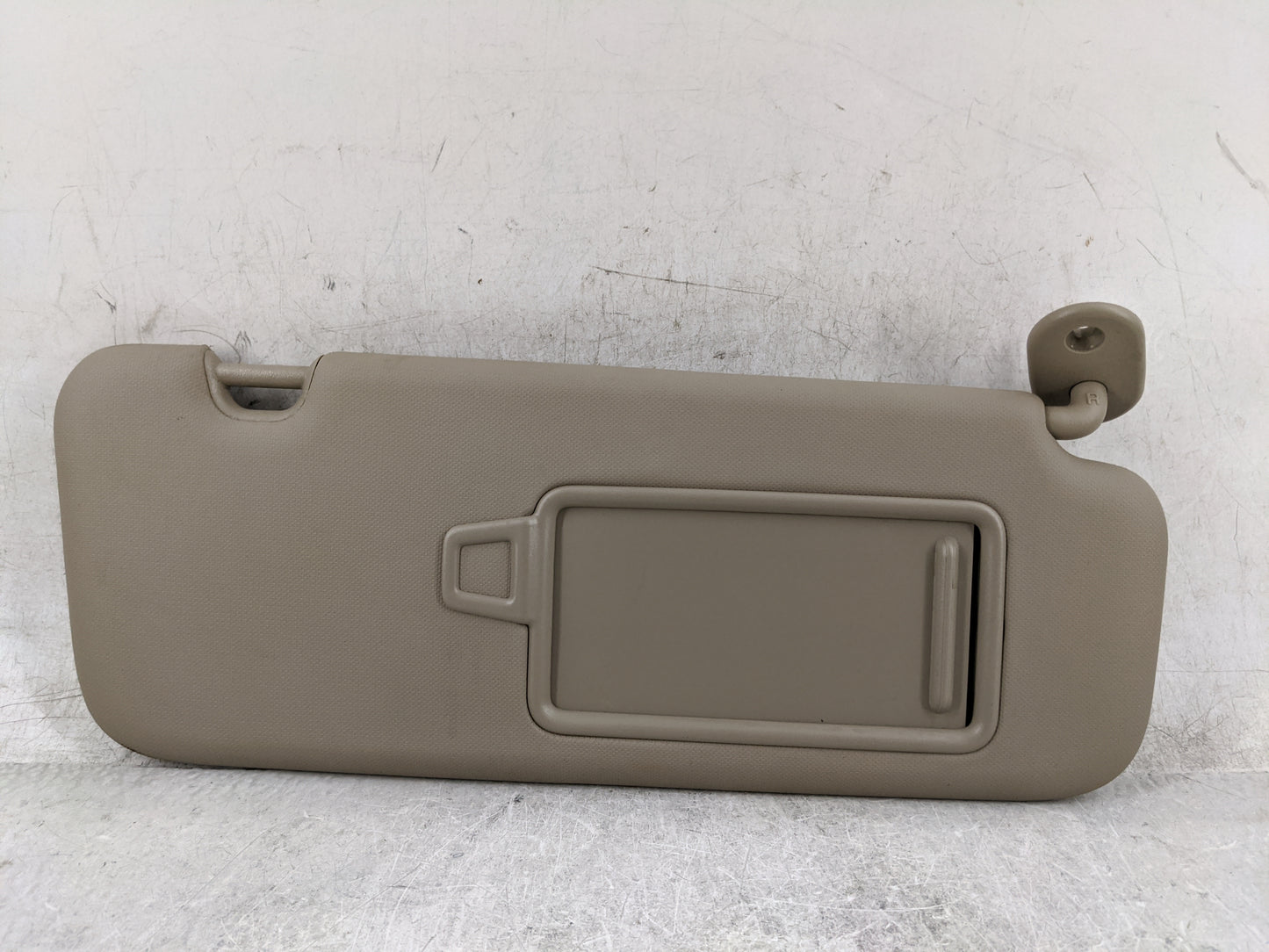 2017-2020 Hyundai Elantra Sun Visor Shade Replacement Passenger Right Mirror Fits Fits 2017 2018 2019 2020 OEM Used Auto Par