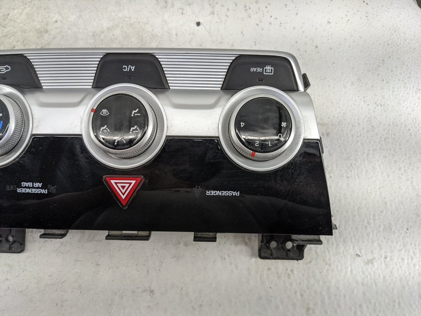2020 Hyundai Elantra Climate Control Module Temperature AC/Heater Replacement P/N:97250-F3AB0SSH Fits OEM Used Auto Parts - 