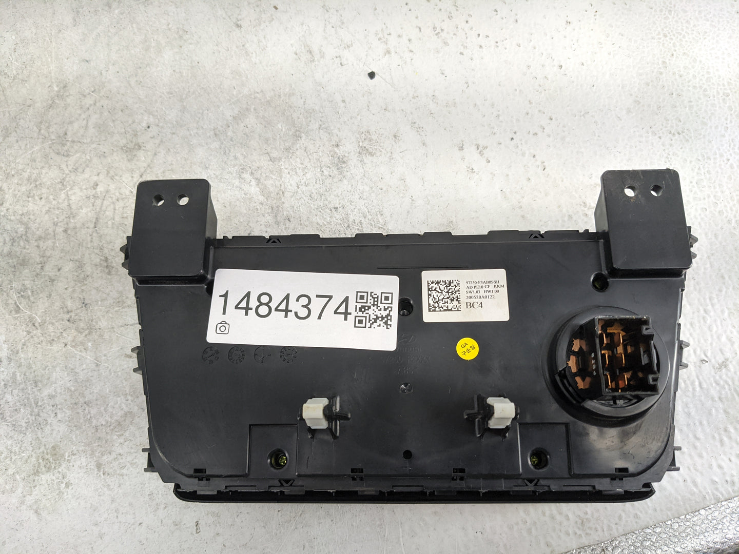 2020 Hyundai Elantra Climate Control Module Temperature AC/Heater Replacement P/N:97250-F3AB0SSH Fits OEM Used Auto Parts - 