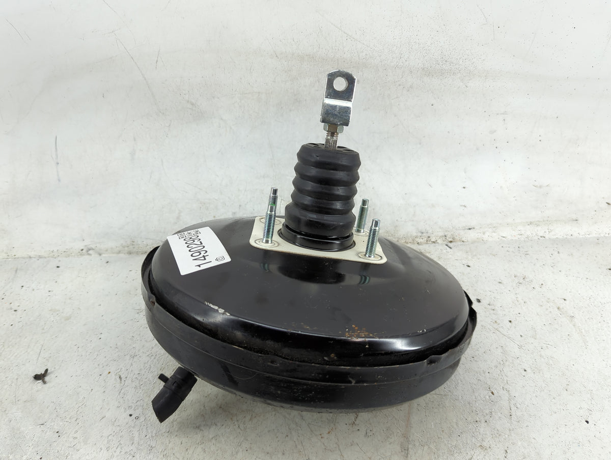2017-2020 Hyundai Elantra Power Brake Booster Oem 1490298 - Oemusedautoparts1.com