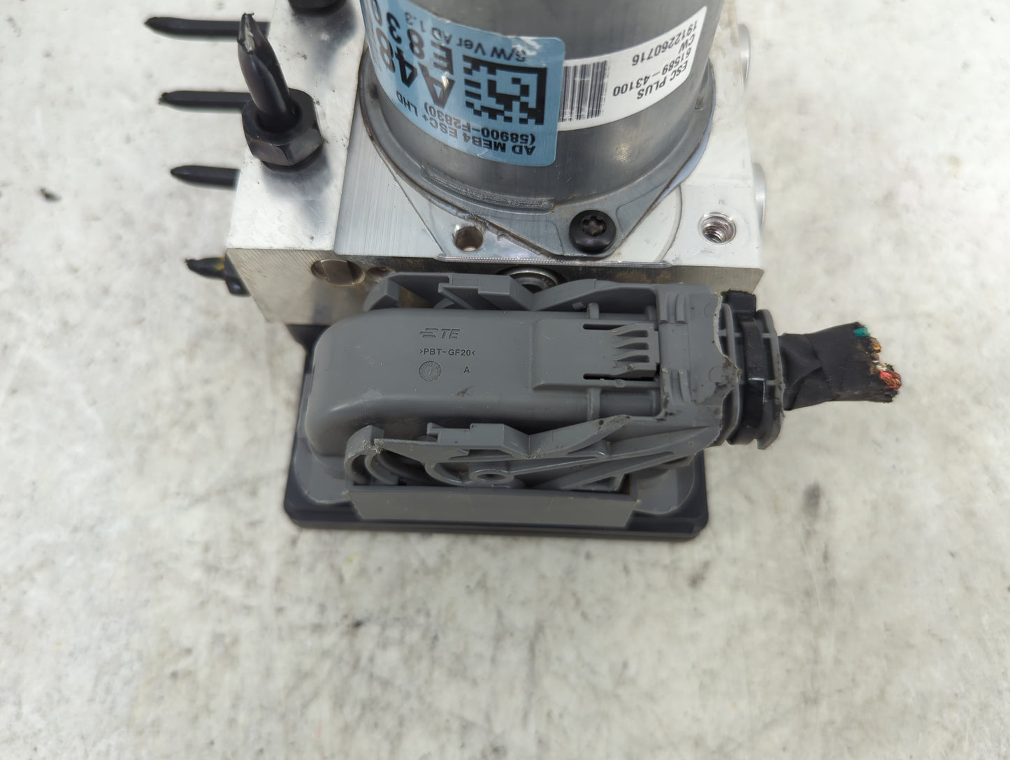 2020 Hyundai Elantra ABS Pump Control Module Replacement P/N:F2589-2400 58920-F2830, 61989-43100, 58920-F2600 Fits OEM Used 