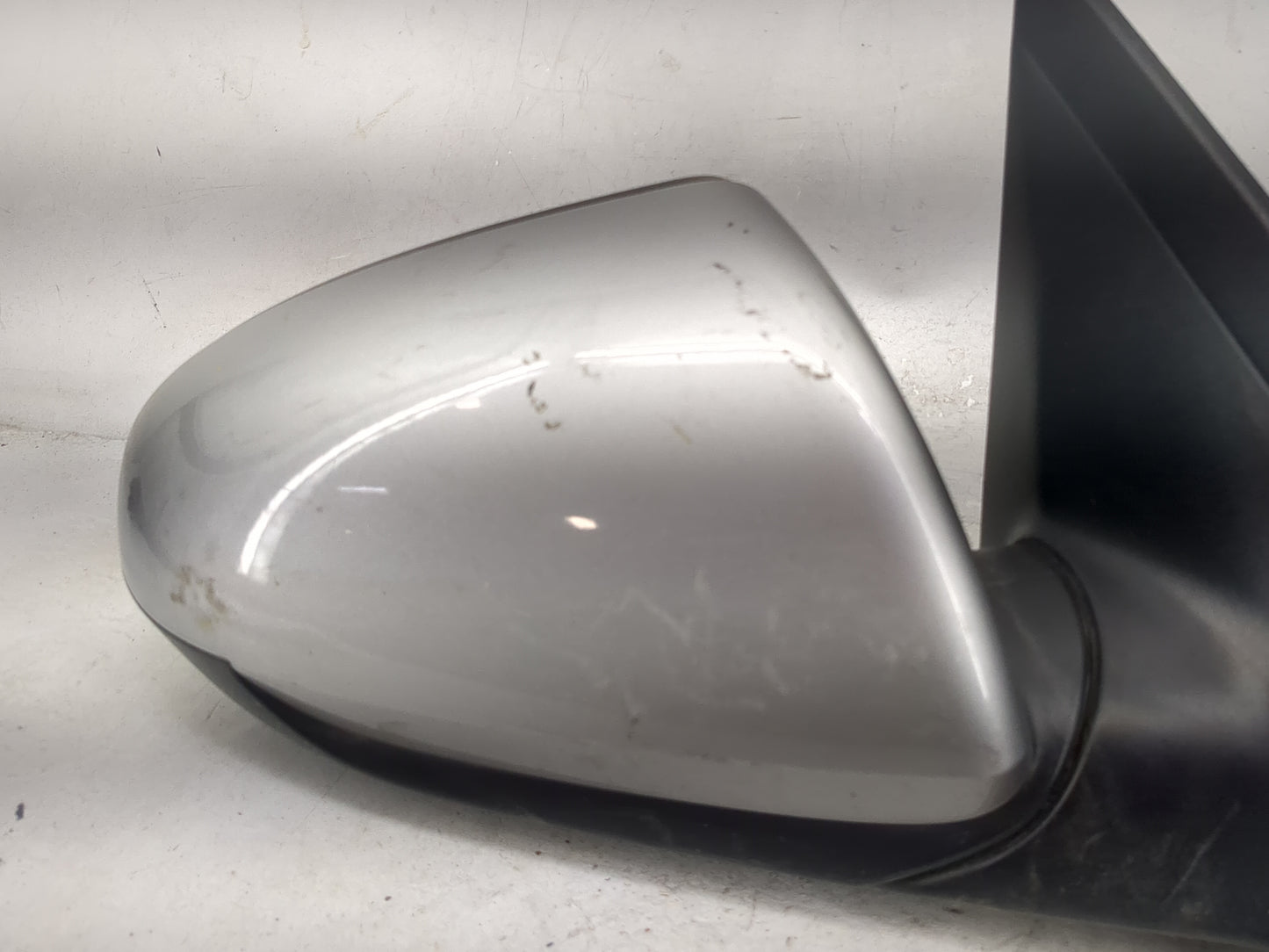 2017-2020 Hyundai Elantra Passenger Side View Mirror - Right Door Mirror OEM Used - Oemusedautoparts1.com