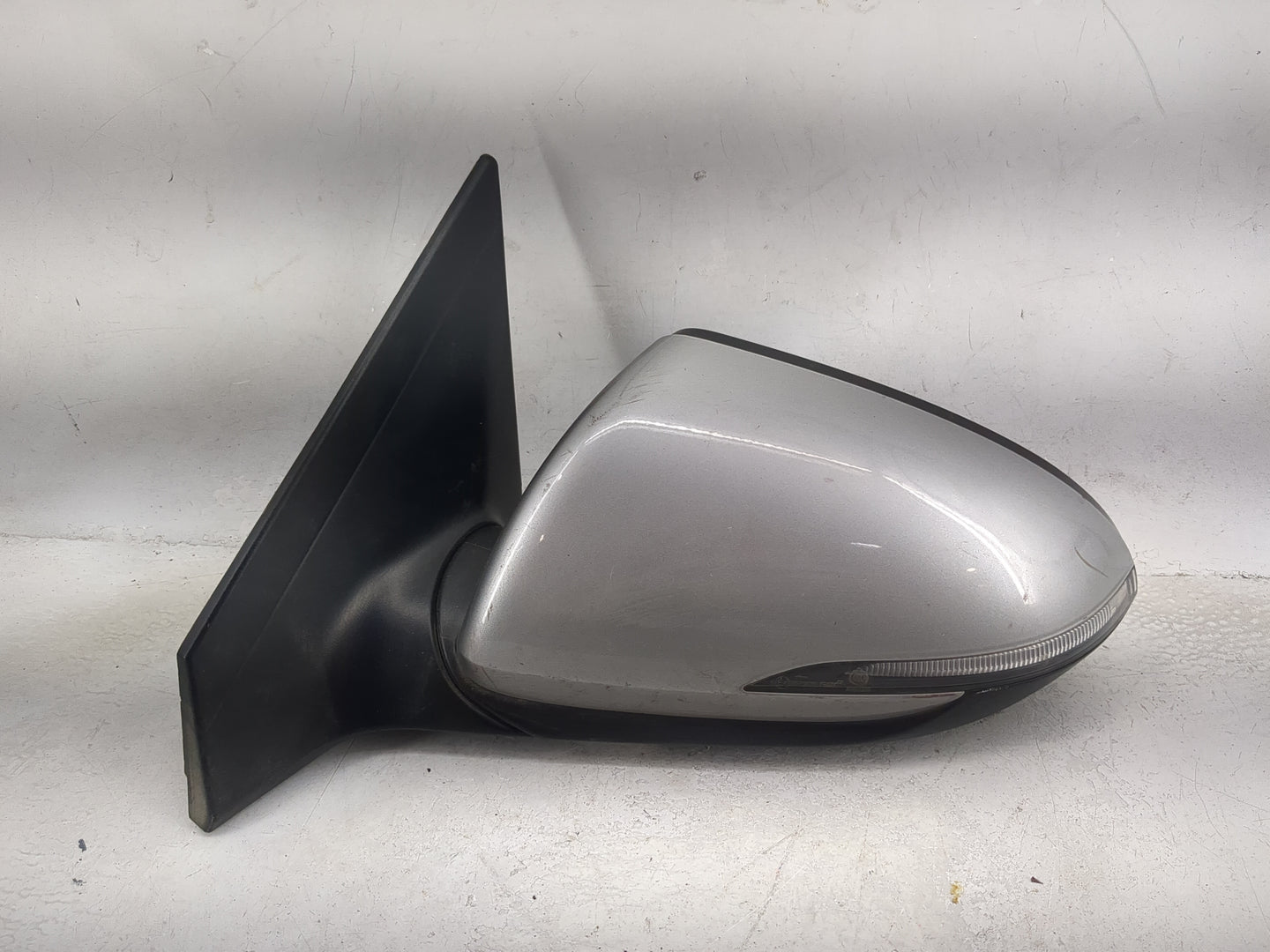 2019-2020 Hyundai Elantra Driver Left Side View Manual Door Mirror - Oemusedautoparts1.com
