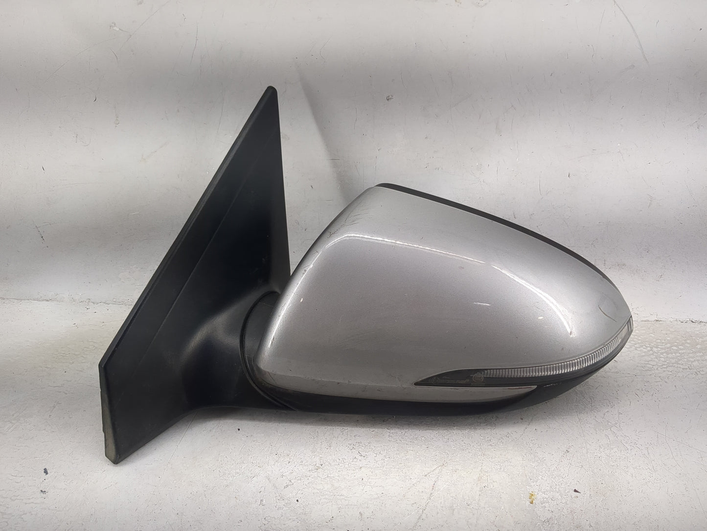 2019-2020 Hyundai Elantra Driver Left Side View Manual Door Mirror - Oemusedautoparts1.com