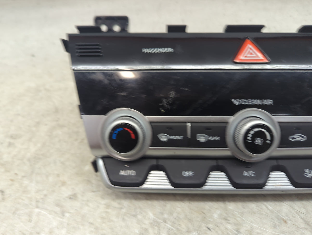 2019-2020 Hyundai Elantra Climate Control Module Temperature AC/Heater Replacement P/N:97250-F3DA0 97250-F3DA0 SSH Fits OEM 