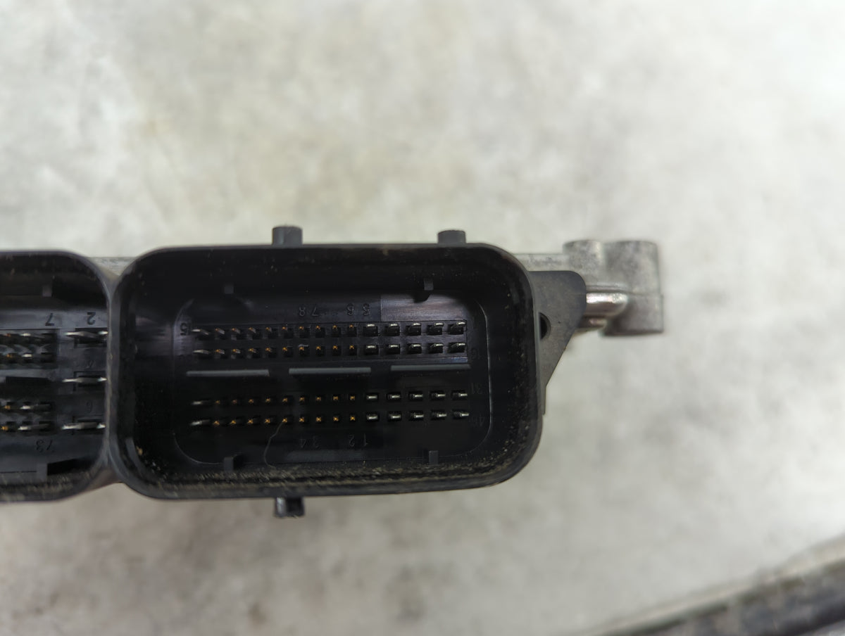 2020 Hyundai Elantra PCM Engine Control Computer ECU ECM PCU OEM P/N:39103-03001 1A06204X, CPEGD2.20.3, 9001320309KF Fits OE