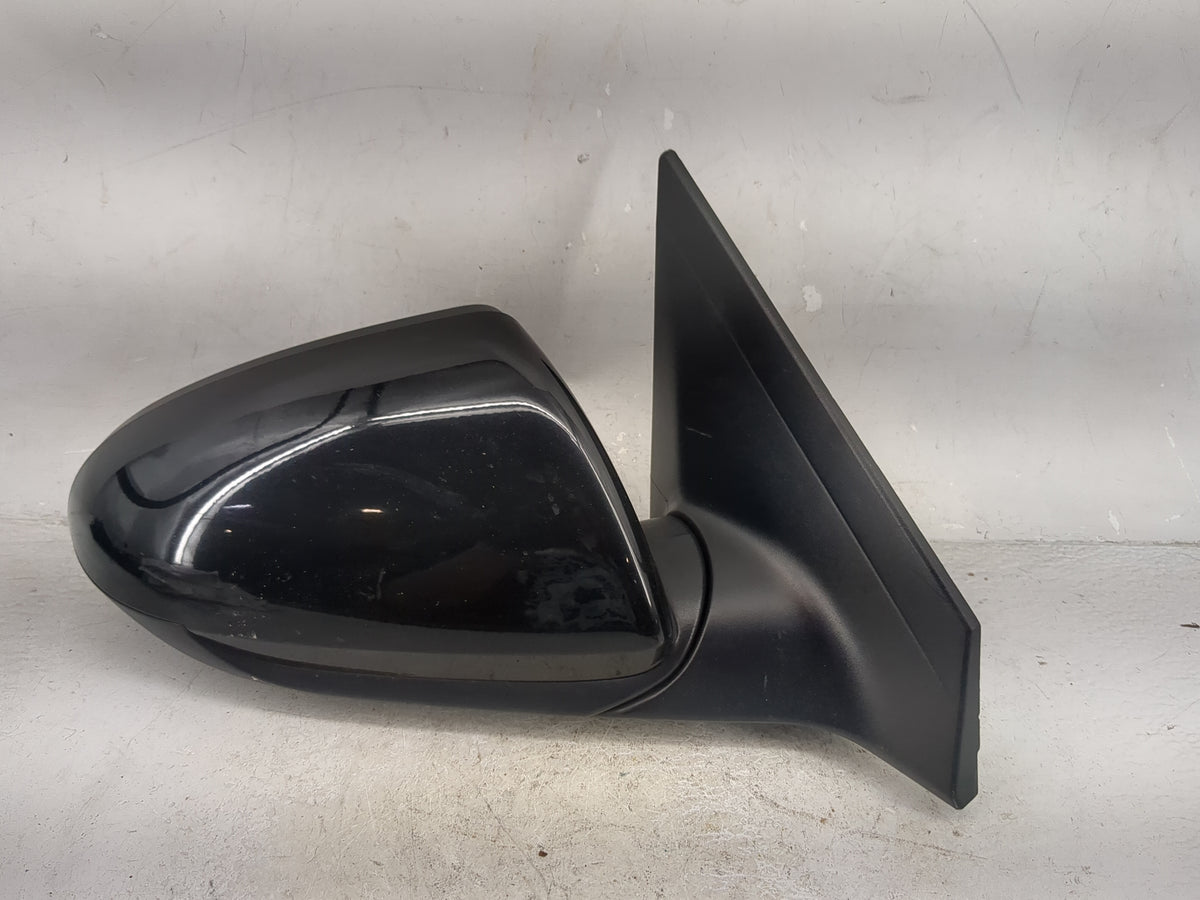 2017-2020 Hyundai Elantra Passenger Side View Mirror - Right Door Mirror OEM Used - Oemusedautoparts1.com