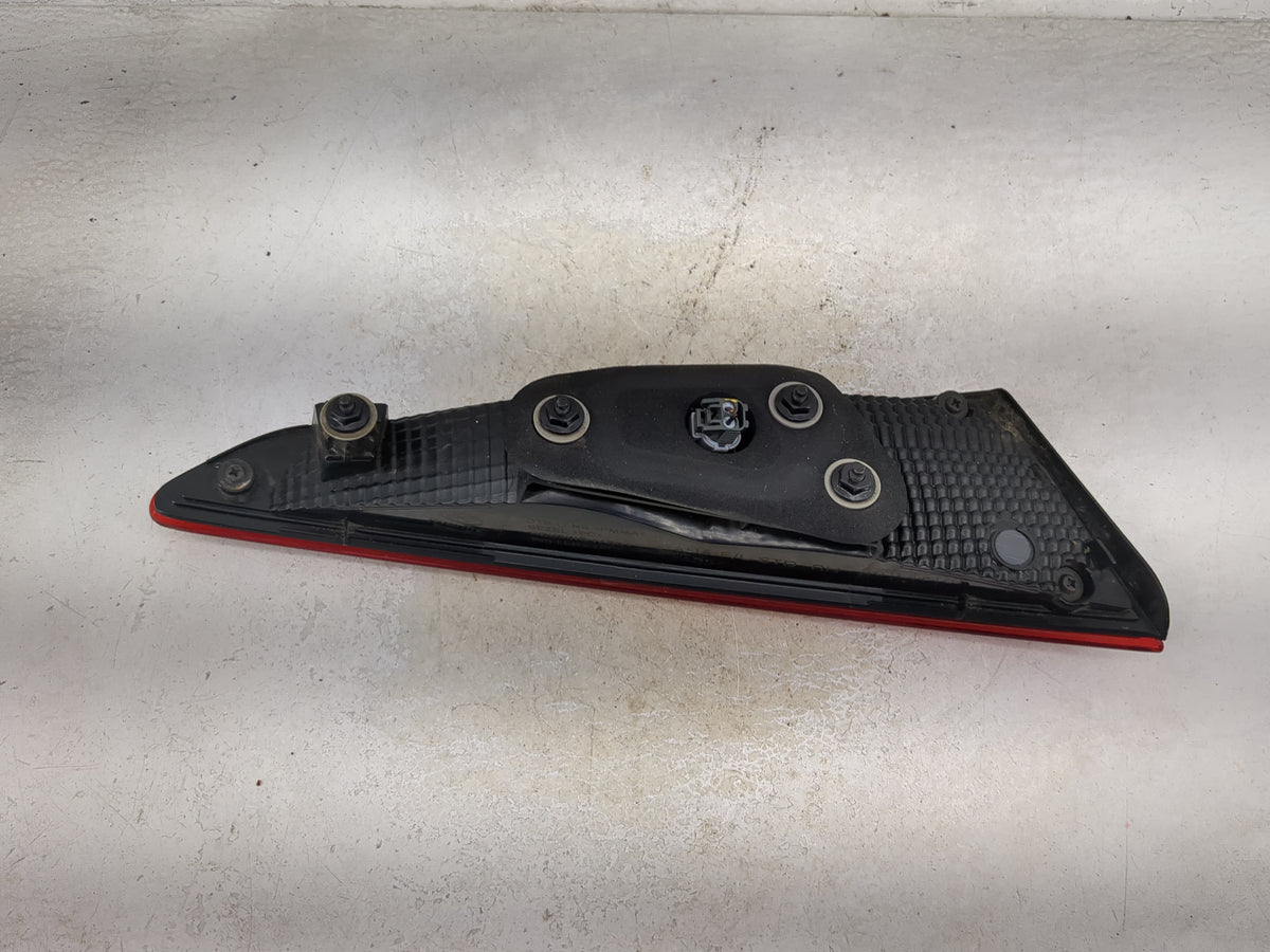 2019 Hyundai Elantra Passenger Right Side Deck Lid Mounted Tail Light 1512561 - Oemusedautoparts1.com