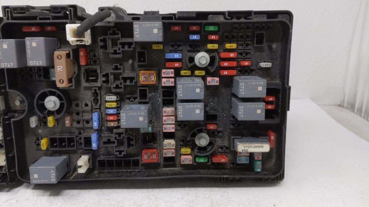 2019-2020 Hyundai Elantra Fusebox Fuse Box Panel Relay Module P/N:91260 F2250 Fits Fits 2019 2020 OEM Used Auto Parts - Oemu