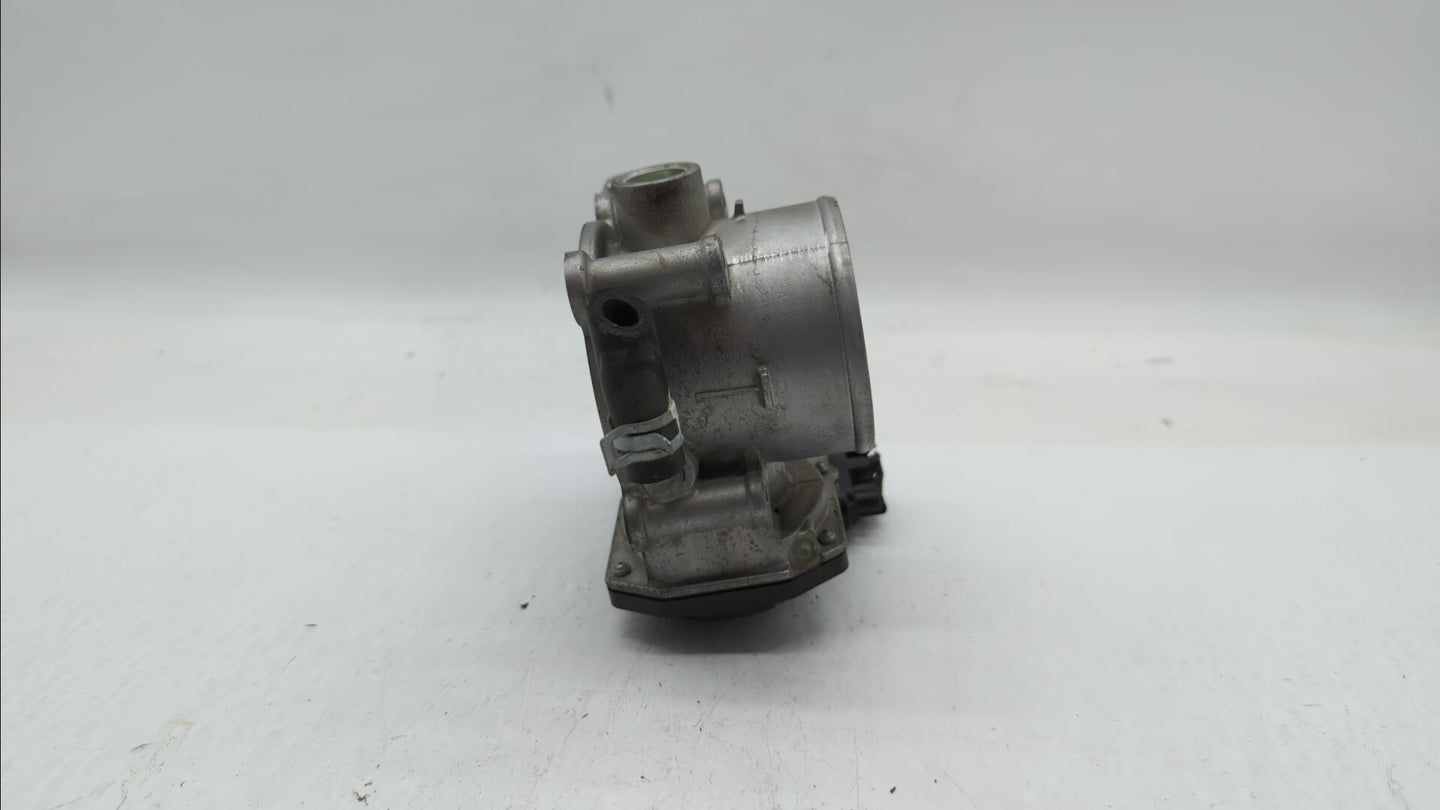 2011-2018 Hyundai Elantra Throttle Body P/N:35100-2E710 35100-2E000 Fits Fits 2011 2012 2013 2014 2015 2016 2017 2018 2019 O