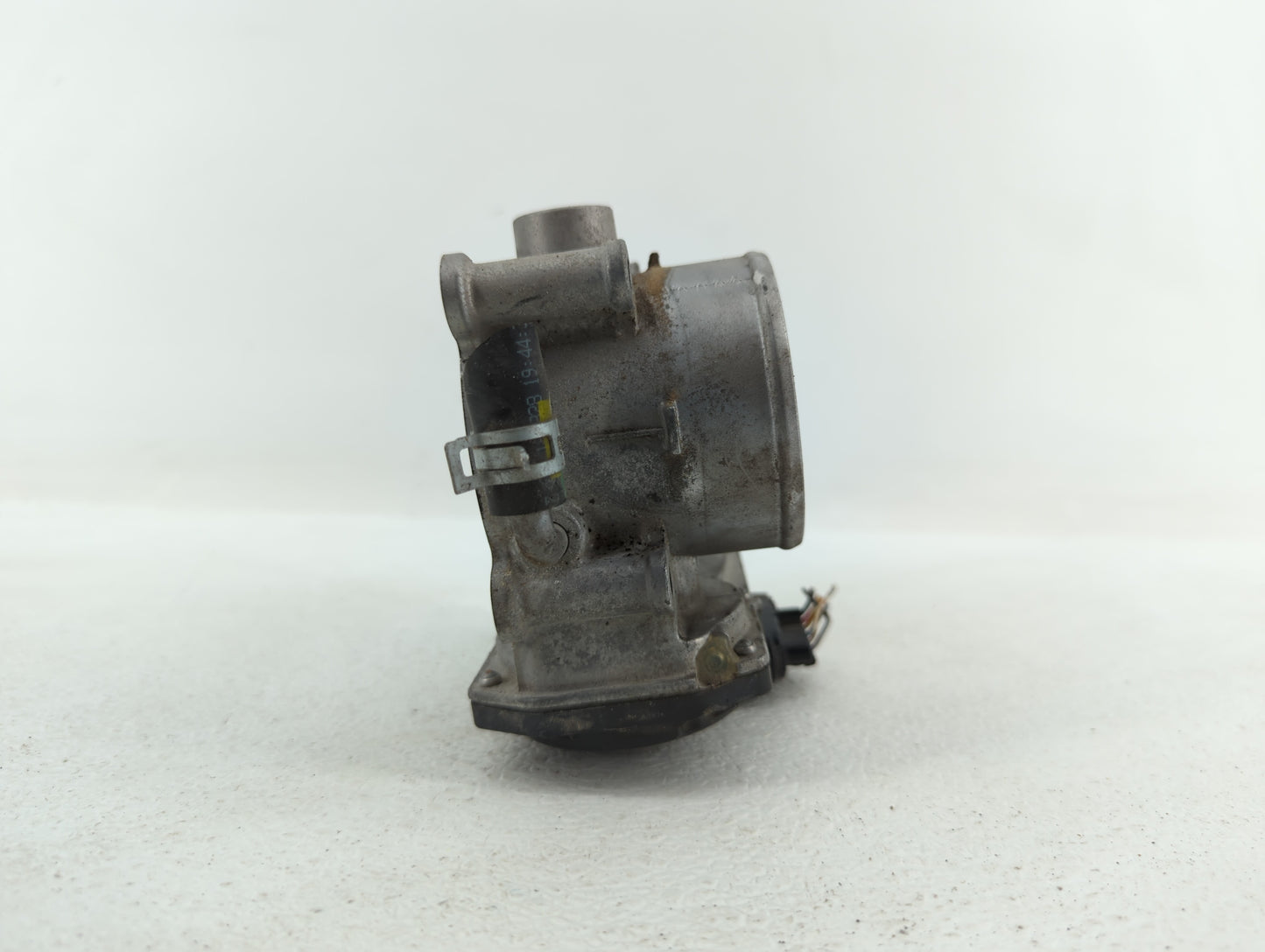 2011-2018 Hyundai Elantra Throttle Body P/N:35100-2E000 1302150124 Fits Fits 2011 2012 2013 2014 2015 2016 2017 2018 2019 OE