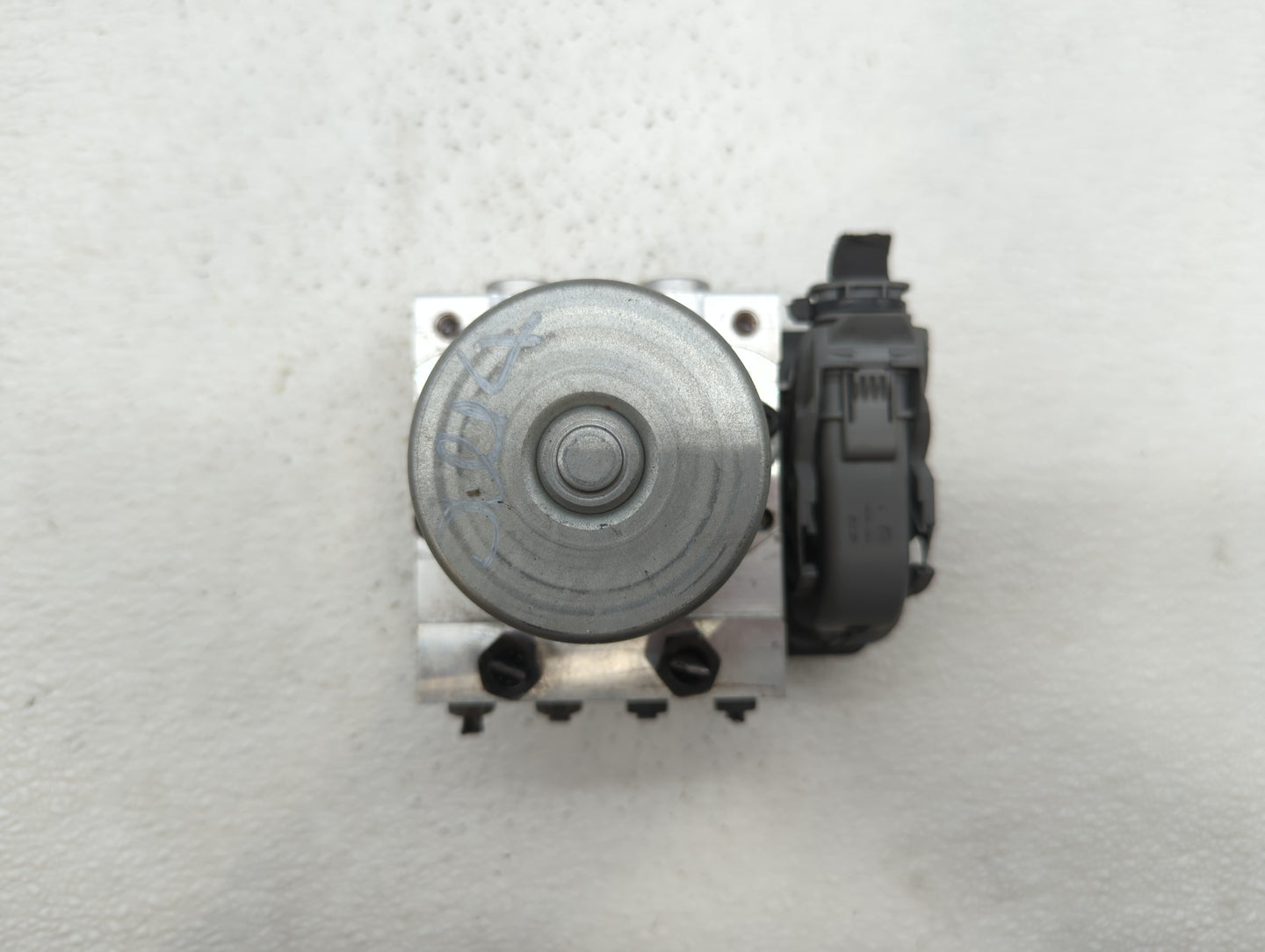 2020 Hyundai Elantra ABS Pump Control Module Replacement P/N:58910-F2620 58900-F2620 Fits OEM Used Auto Parts - Oemusedautop
