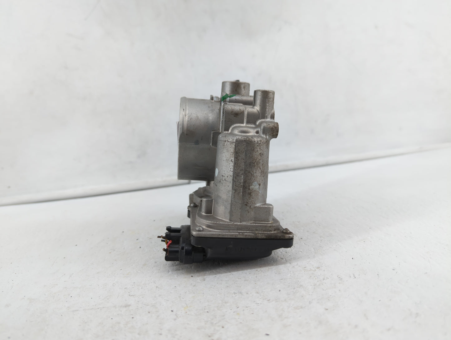2011-2018 Hyundai Elantra Throttle Body P/N:35100-2E000 1302150124 Fits Fits 2011 2012 2013 2014 2015 2016 2017 2018 2019 OE