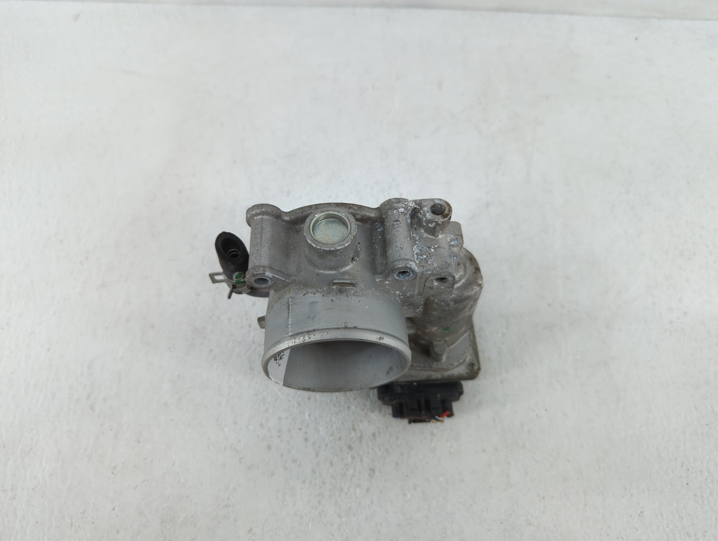 2011-2018 Hyundai Elantra Throttle Body P/N:35100-2E000 35100-2E710 Fits Fits 2011 2012 2013 2014 2015 2016 2017 2018 2019 O