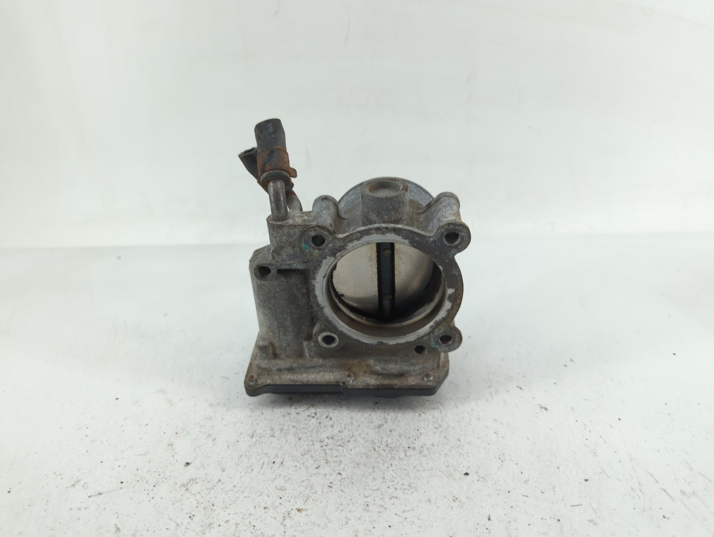 2011-2020 Hyundai Elantra Throttle Body P/N:35100-2E000 1302150124 Fits OEM Used Auto Parts - Oemusedautoparts1.com