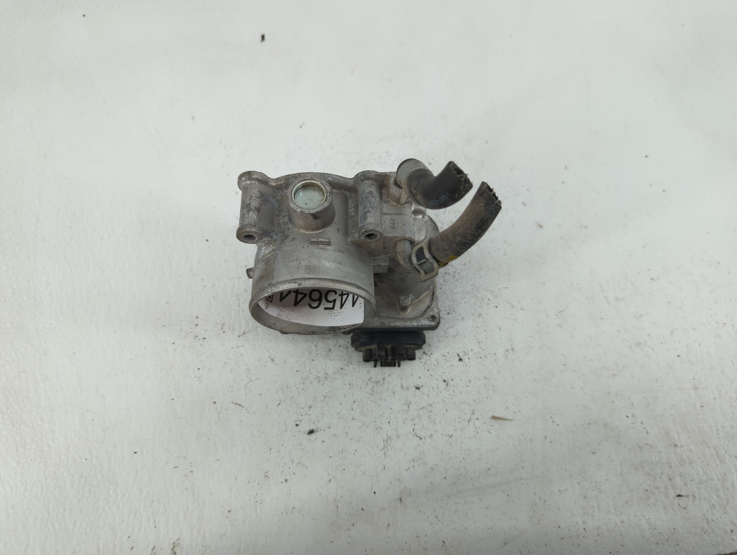 2011-2020 Hyundai Elantra Throttle Body P/N:35100-2E000 35100-2E710 Fits OEM Used Auto Parts - Oemusedautoparts1.com