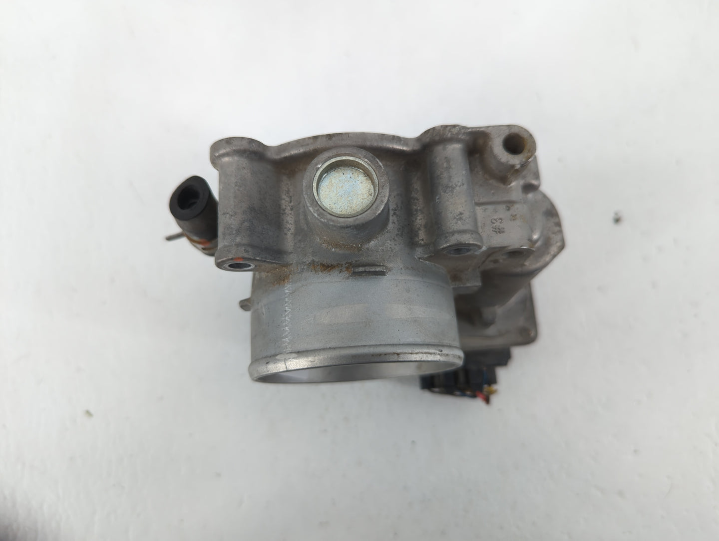 2011-2020 Hyundai Elantra Throttle Body P/N:35100-2E000 35100-2E710 Fits OEM Used Auto Parts - Oemusedautoparts1.com