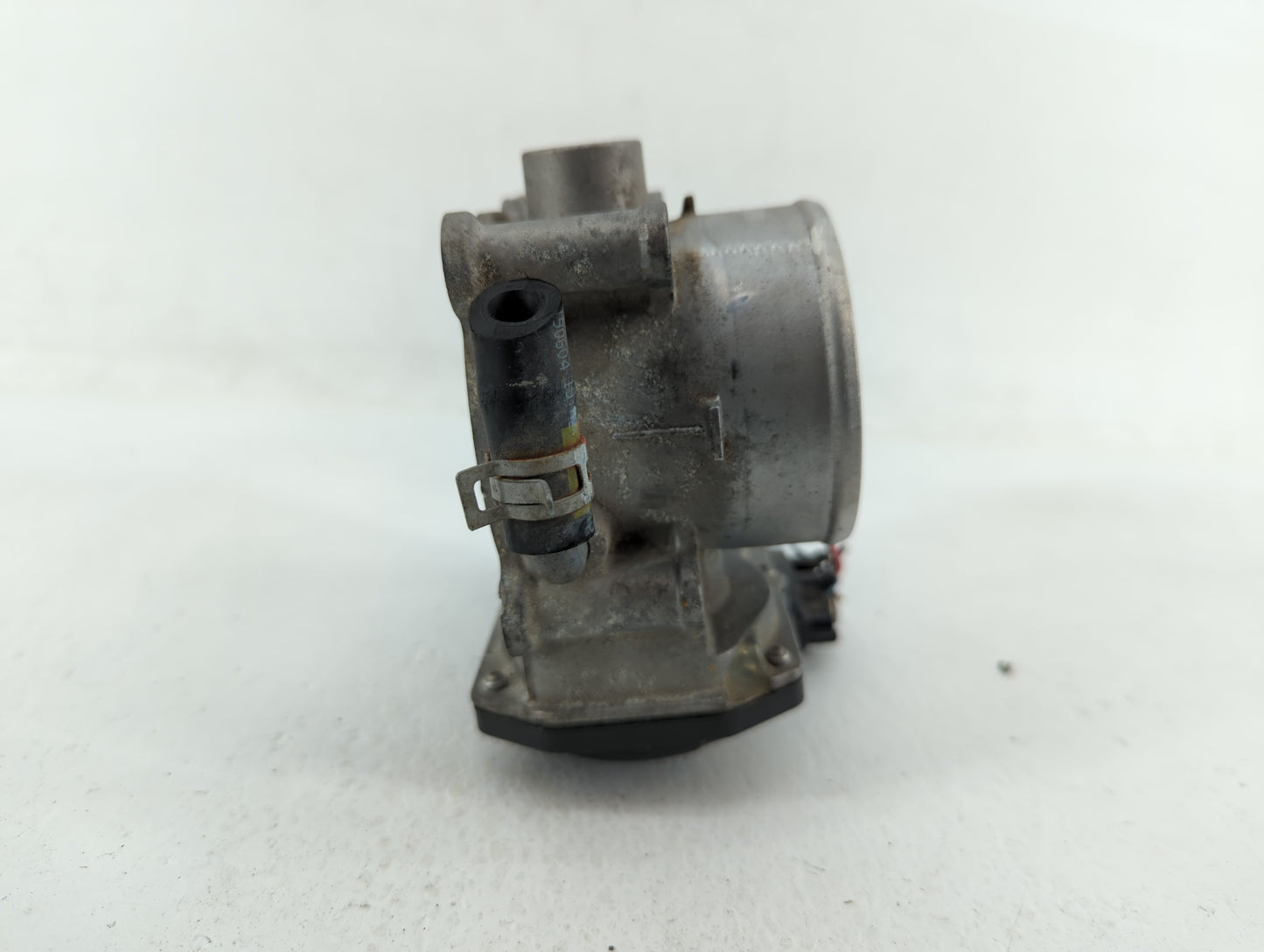 2011-2020 Hyundai Elantra Throttle Body P/N:35100-2E000 35100-2E710 Fits OEM Used Auto Parts - Oemusedautoparts1.com