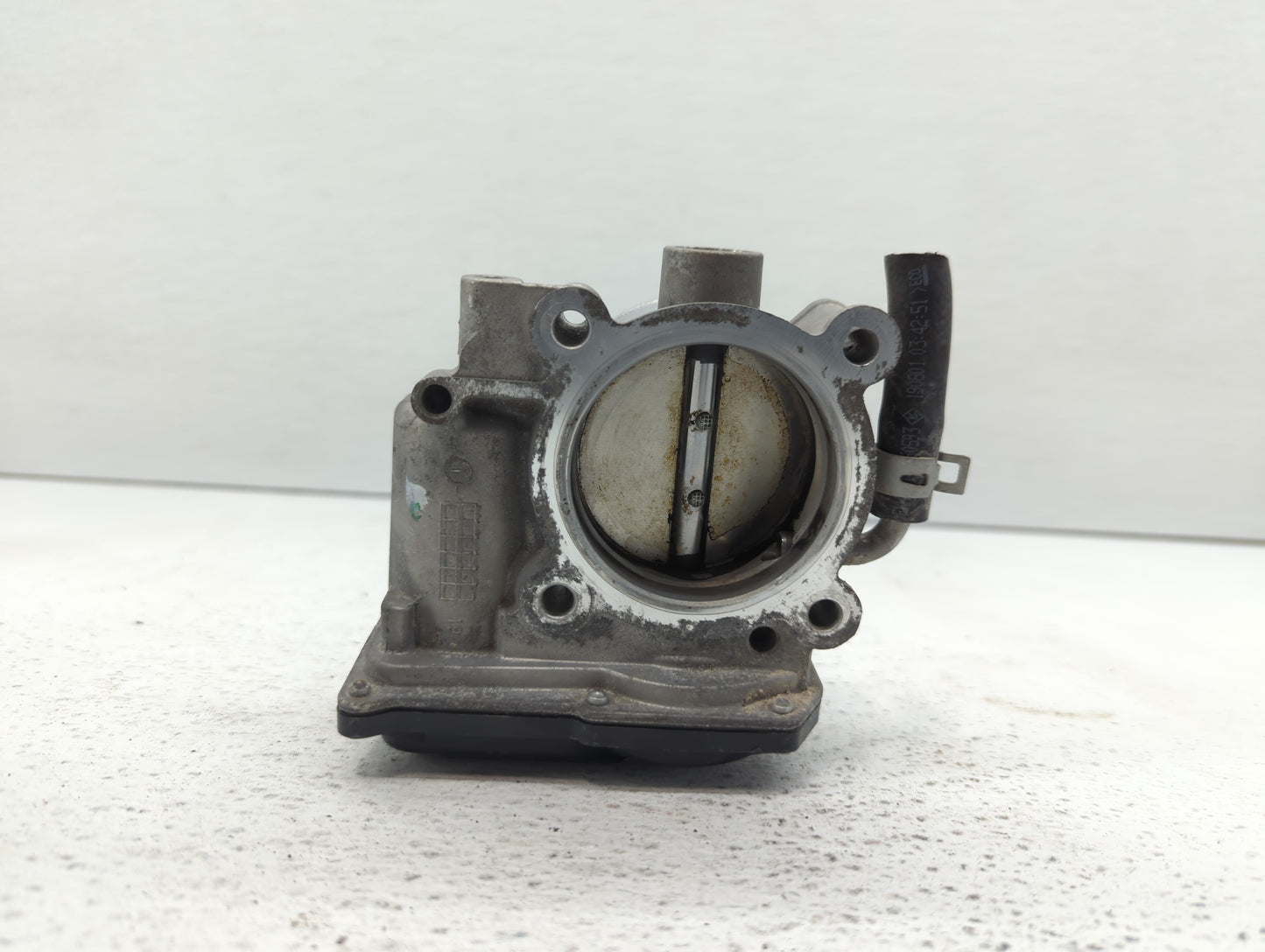 2011-2020 Hyundai Elantra Throttle Body P/N:35100-2E710 35100-2E000 Fits OEM Used Auto Parts - Oemusedautoparts1.com