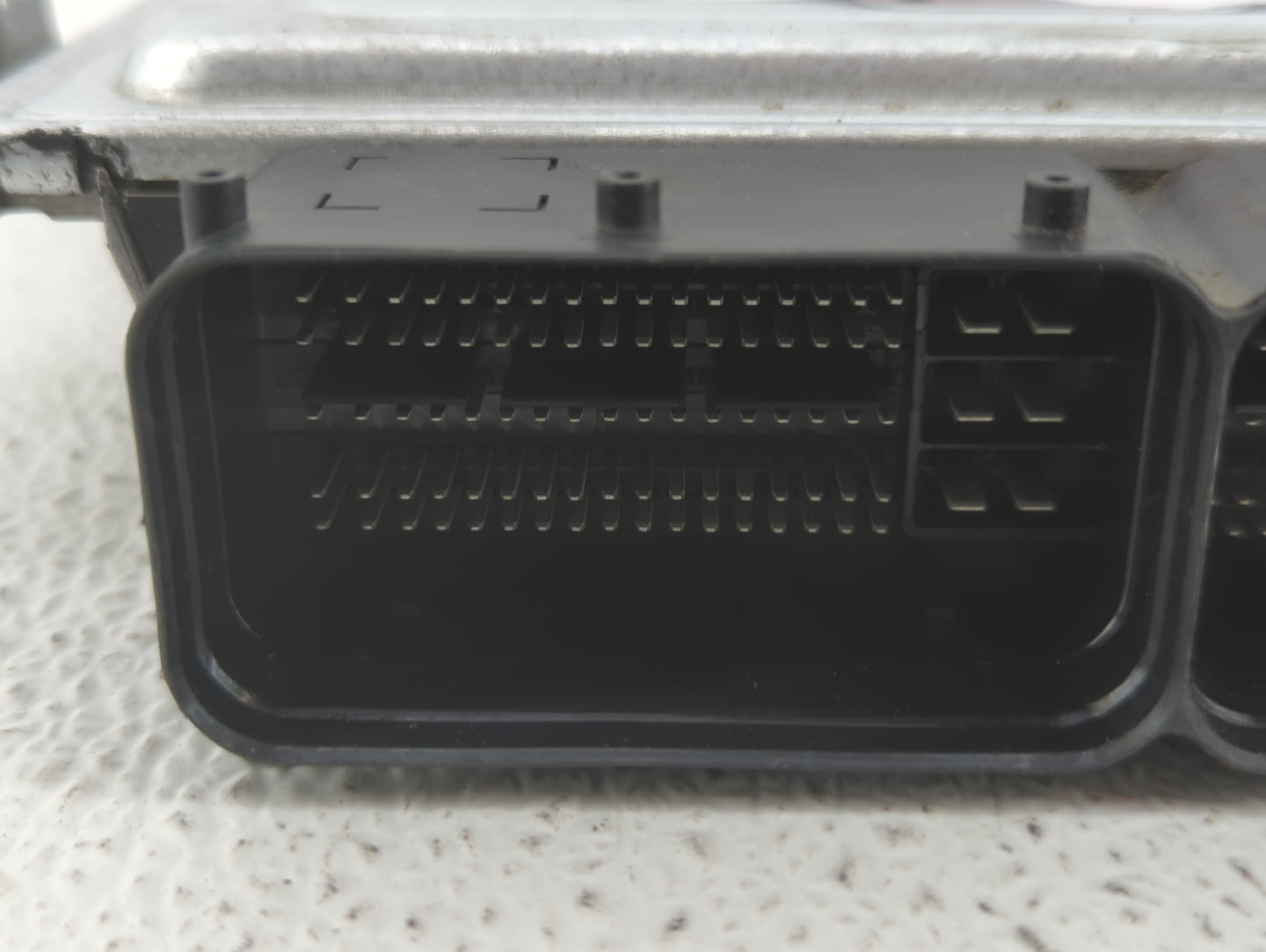 2020 Hyundai Elantra PCM Engine Control Computer ECU ECM PCU OEM P/N:39173-2EFJ5 39172-2EFJ5, 39172-2EFK5, 39173-2EFK5 Fits 