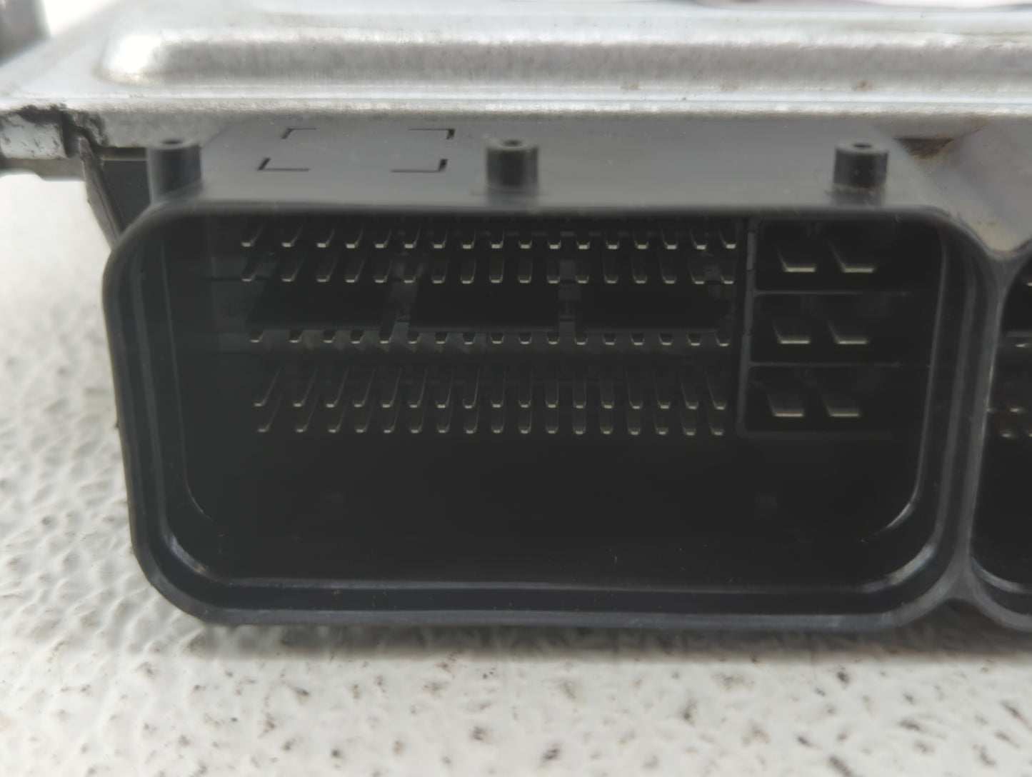 2020 Hyundai Elantra PCM Engine Control Computer ECU ECM PCU OEM P/N:39173-2EFJ5 39172-2EFJ5, 39172-2EFK5, 39173-2EFK5 Fits 