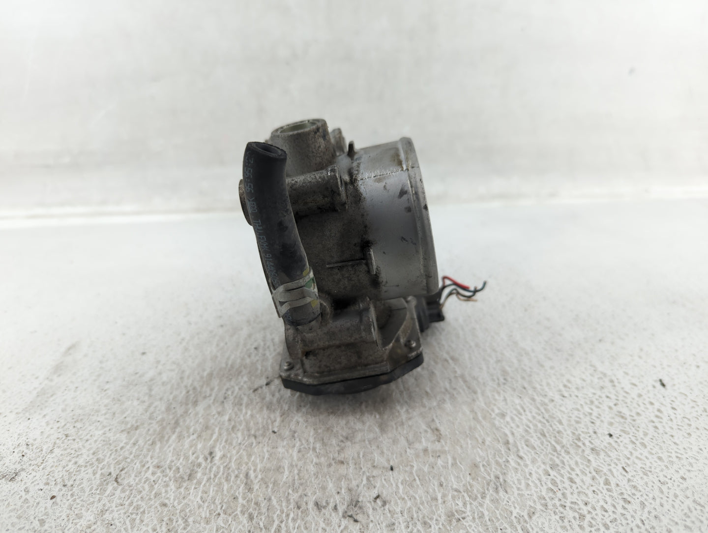 2011-2020 Hyundai Elantra Throttle Body P/N:35100-2E710 35100-2E000 Fits OEM Used Auto Parts - Oemusedautoparts1.com