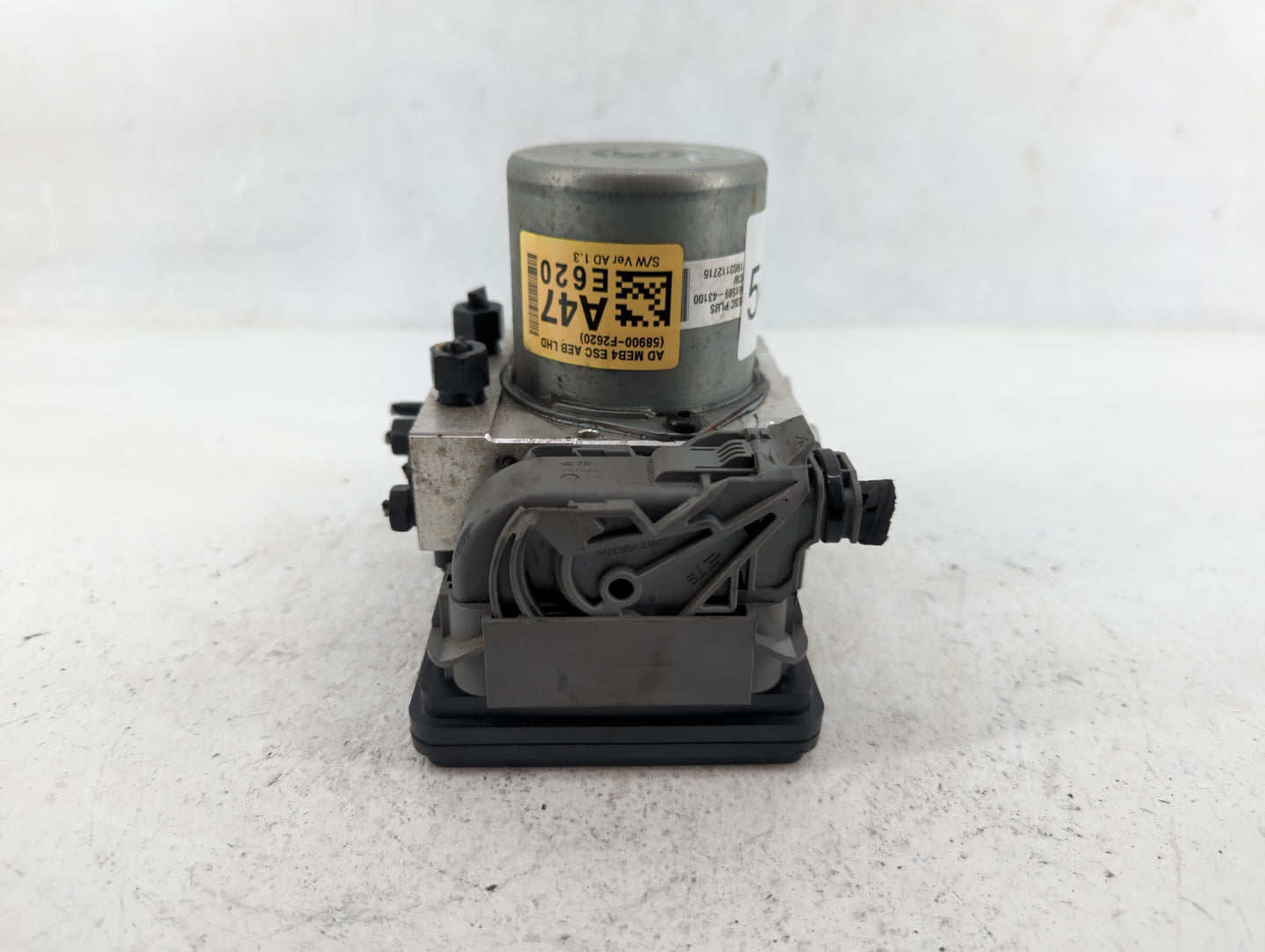 2019-2020 Hyundai Elantra ABS Pump Control Module Replacement P/N:58900-F2620 Fits Fits 2019 2020 OEM Used Auto Parts - Oemu