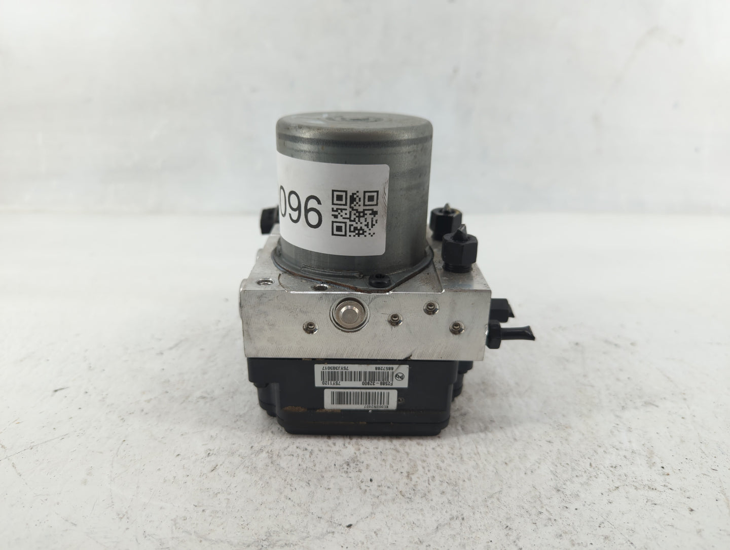 2019-2020 Hyundai Elantra ABS Pump Control Module Replacement P/N:58900-F2620 Fits Fits 2019 2020 OEM Used Auto Parts - Oemu