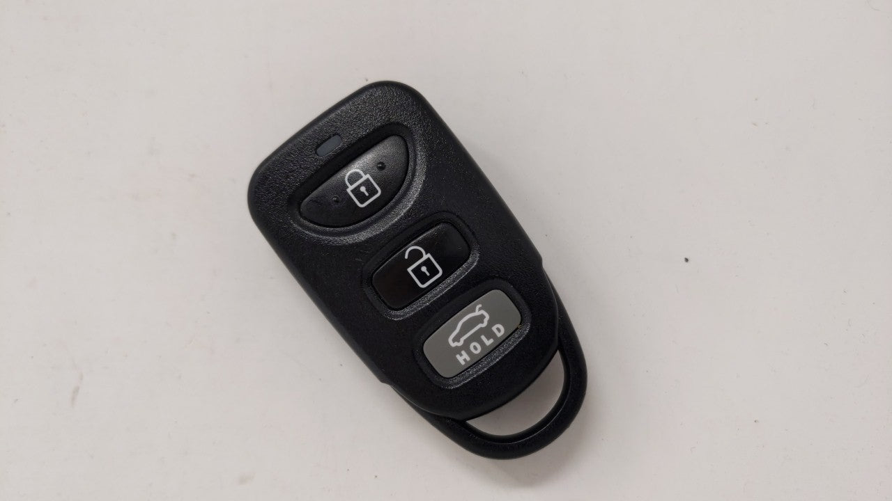 Hyundai Elantra Keyless Entry Remote Fob Osloka-423t 95430-F2300 4 Buttons - Oemusedautoparts1.com