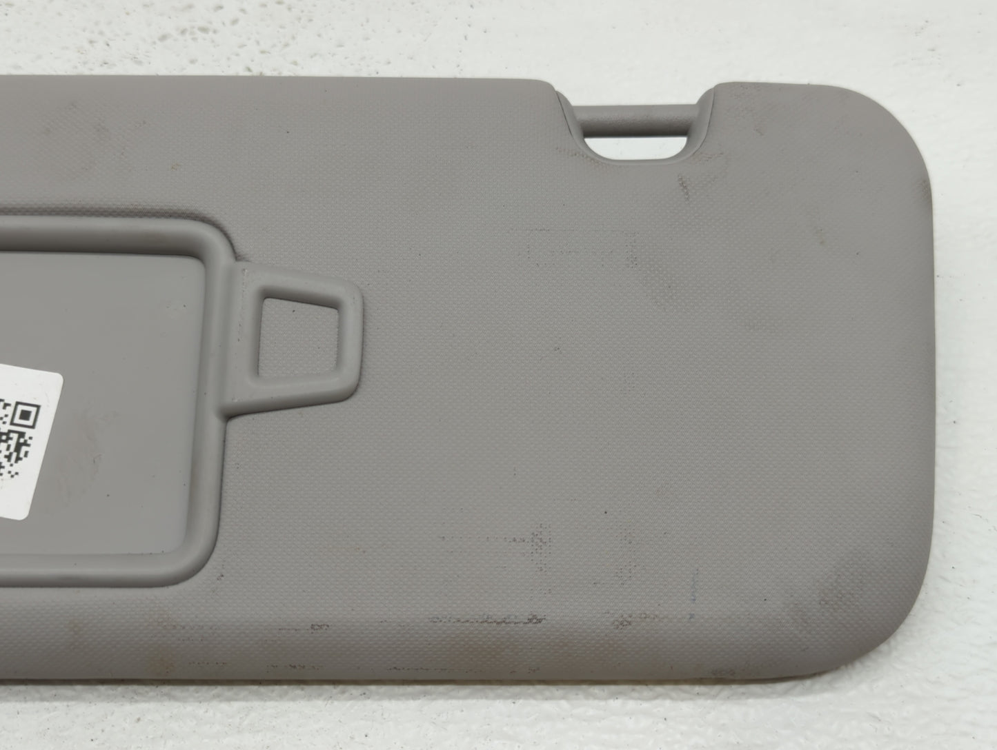 2017-2020 Hyundai Elantra Sun Visor Shade Replacement Passenger Right Mirror Fits Fits 2017 2018 2019 2020 OEM Used Auto Par