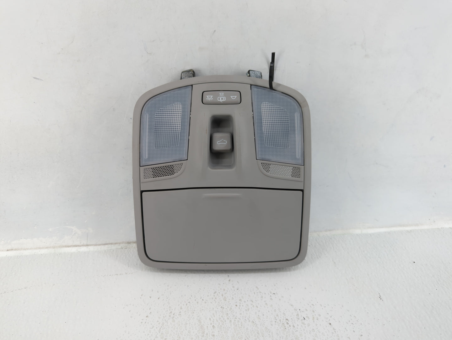 2020 Hyundai Elantra Overhead Roof Console - Oemusedautoparts1.com