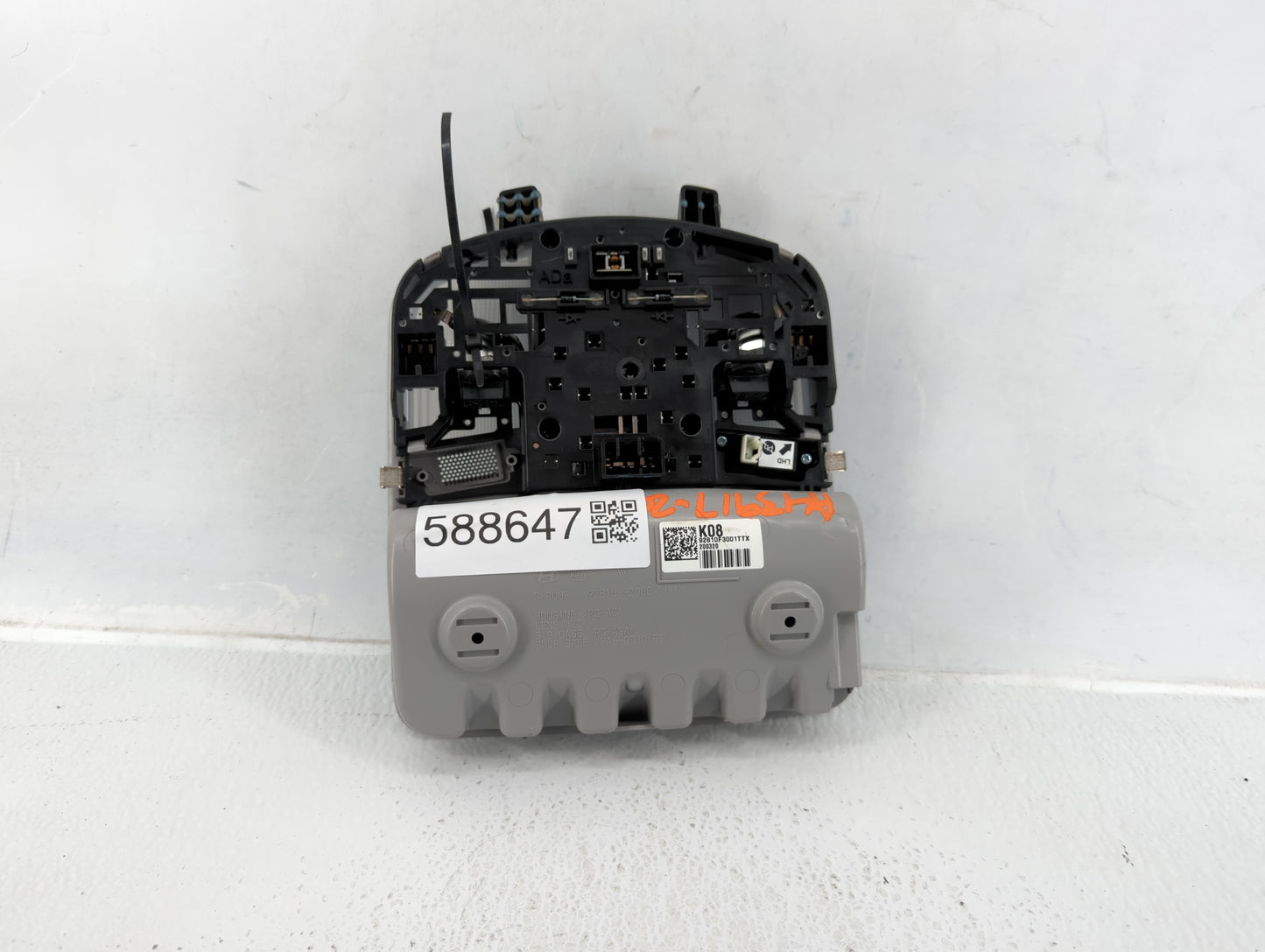2020 Hyundai Elantra Overhead Roof Console - Oemusedautoparts1.com