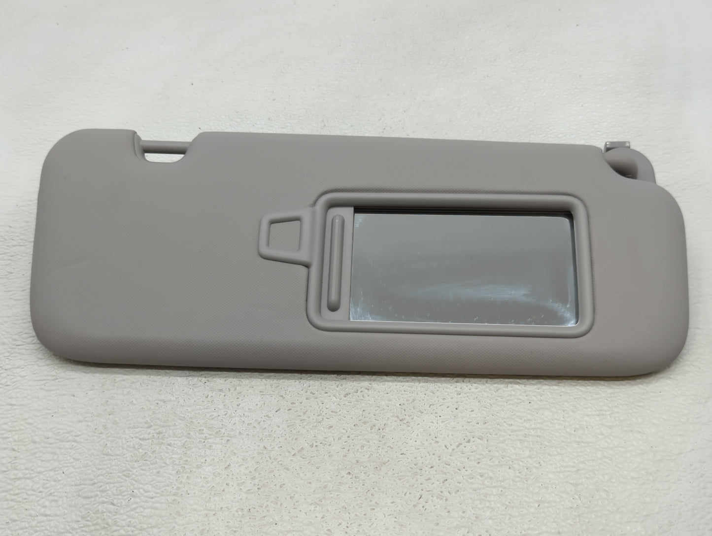 2017-2020 Hyundai Elantra Sun Visor Shade Replacement Driver Left Mirror Fits Fits 2017 2018 2019 2020 OEM Used Auto Parts -