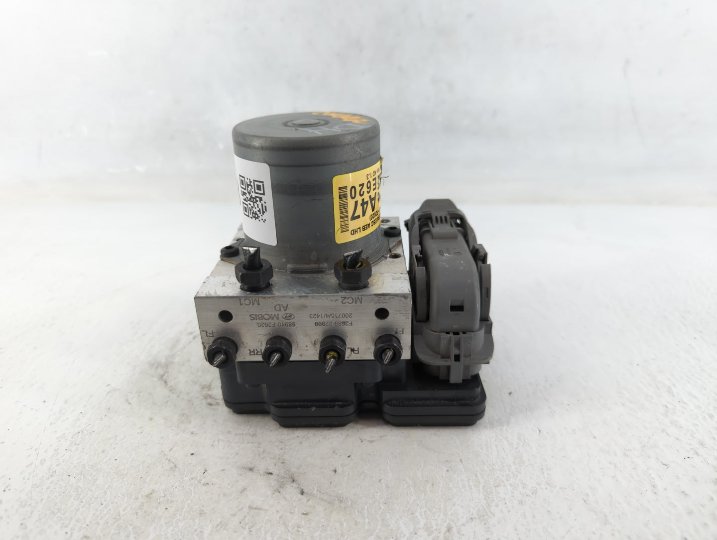 2019-2020 Hyundai Elantra ABS Pump Control Module Replacement P/N:58900-F2620 Fits Fits 2019 2020 OEM Used Auto Parts - Oemu