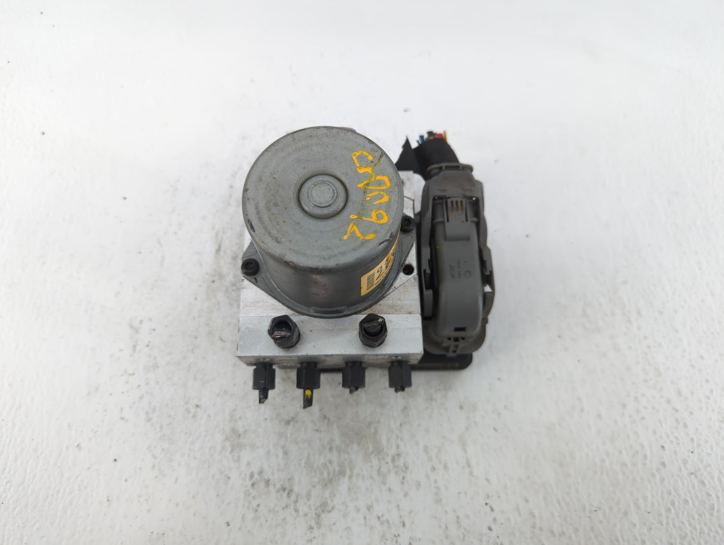 2019-2020 Hyundai Elantra ABS Pump Control Module Replacement P/N:58900-F2620 Fits Fits 2019 2020 OEM Used Auto Parts - Oemu