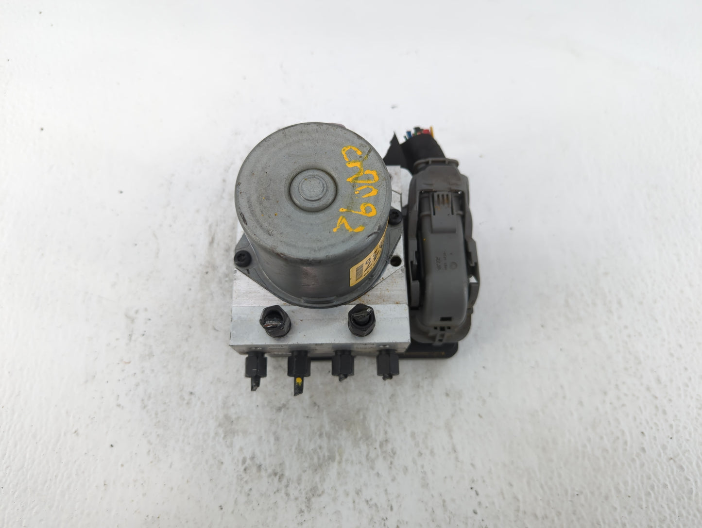 2019-2020 Hyundai Elantra ABS Pump Control Module Replacement P/N:58900-F2620 Fits Fits 2019 2020 OEM Used Auto Parts - Oemu