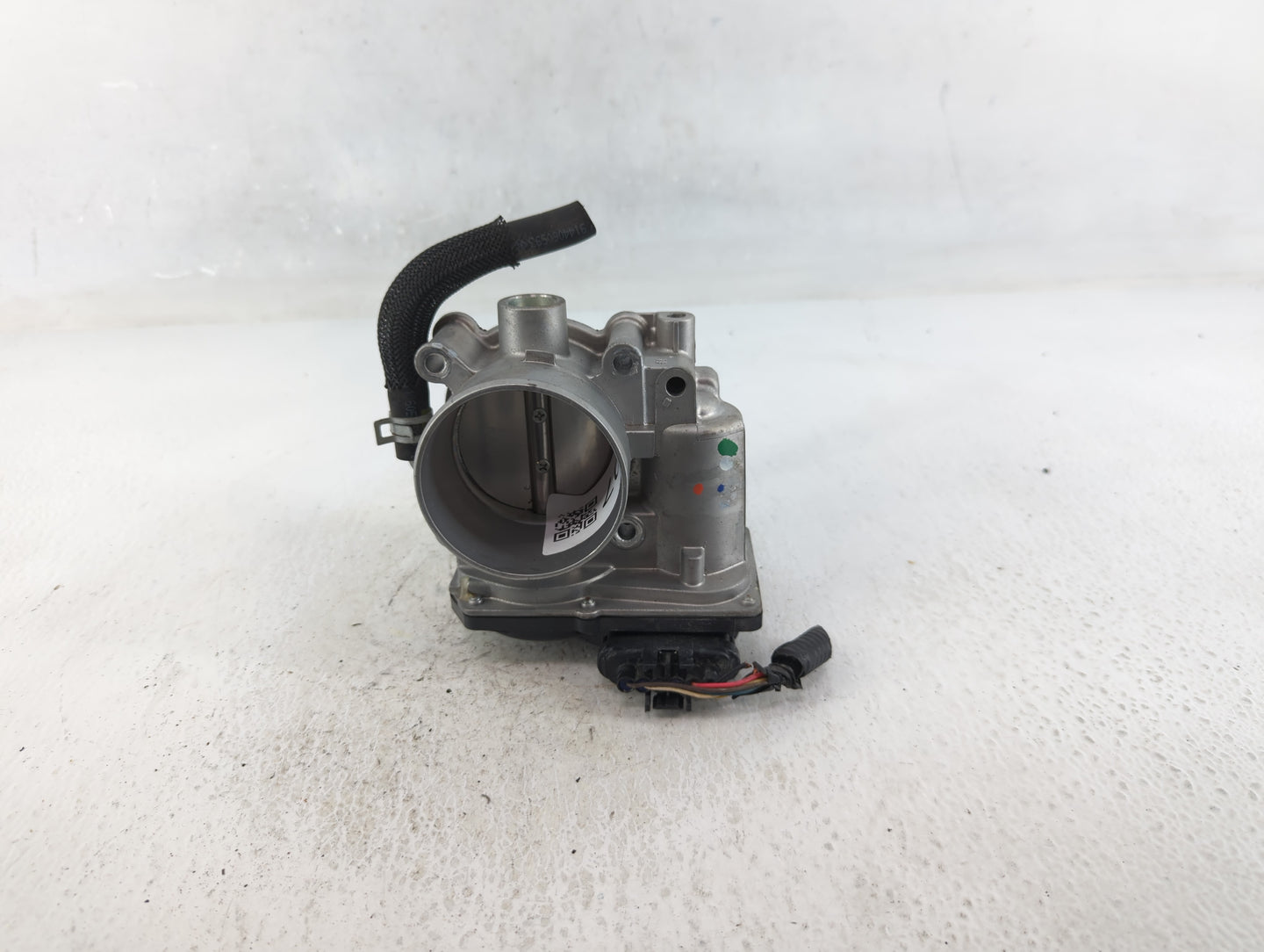 2011-2020 Hyundai Elantra Throttle Body P/N:35100-2E710 Fits Fits 2011 2012 2013 2014 2015 2016 2017 2018 2019 2020 2021 OEM