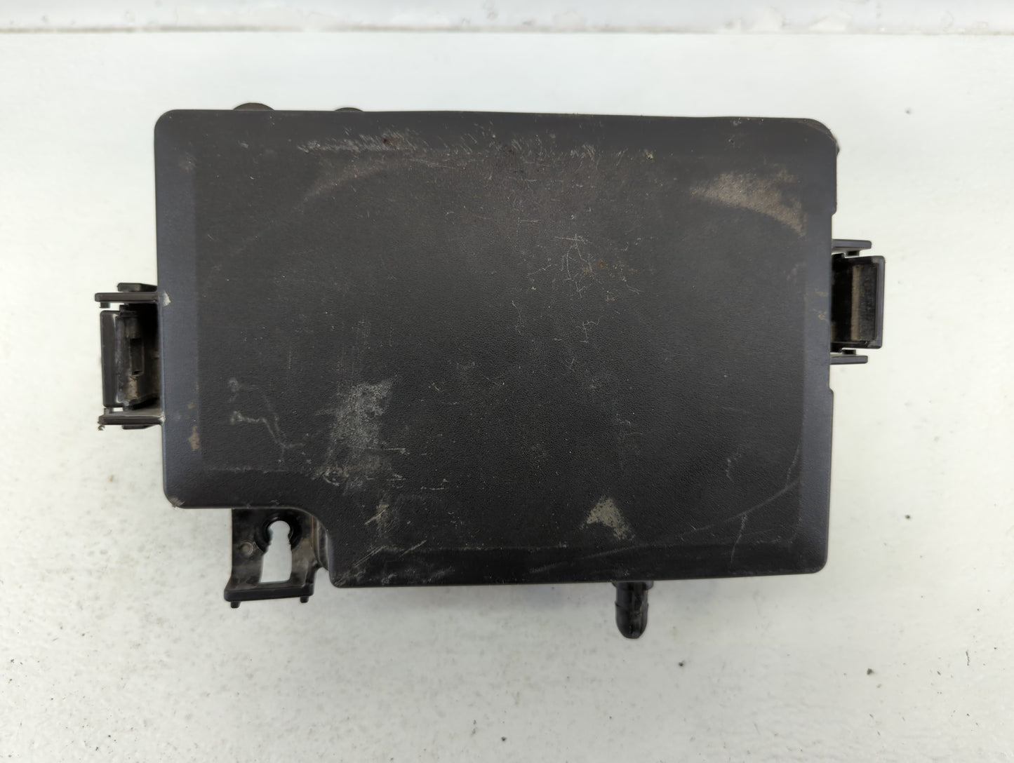 2019-2020 Hyundai Elantra Fusebox Fuse Box Panel Relay Module P/N:91210F3240AA Fits Fits 2019 2020 OEM Used Auto Parts - Oem