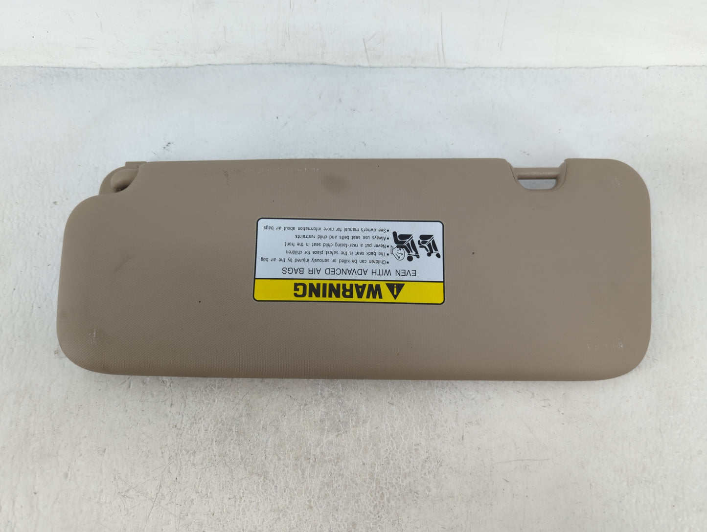 2017-2020 Hyundai Elantra Sun Visor Shade Replacement Passenger Right Mirror Fits Fits 2017 2018 2019 2020 OEM Used Auto Par