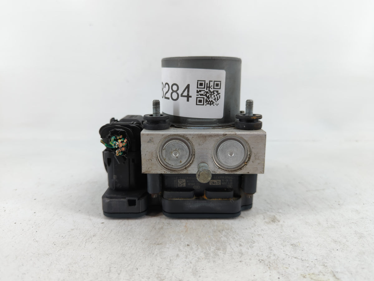 2019-2020 Hyundai Elantra Anti-Lock Brake ABS Pump Module Actuator OEM P/N:P68183803AC Fits Fits 2019 2020 OEM Used Auto Par