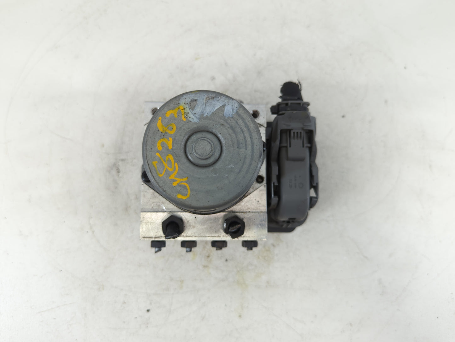2019-2020 Hyundai Elantra ABS Pump Control Module Replacement P/N:F2589-22900 Fits Fits 2019 2020 OEM Used Auto Parts - Oemu